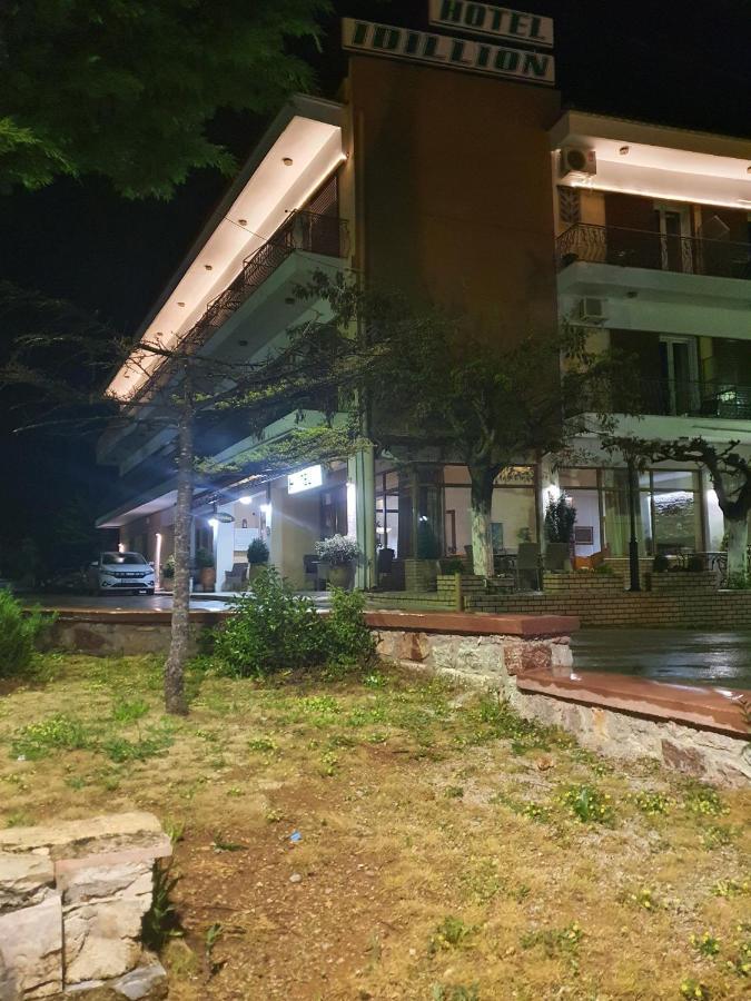 Hotel Idillion Vília Esterno foto