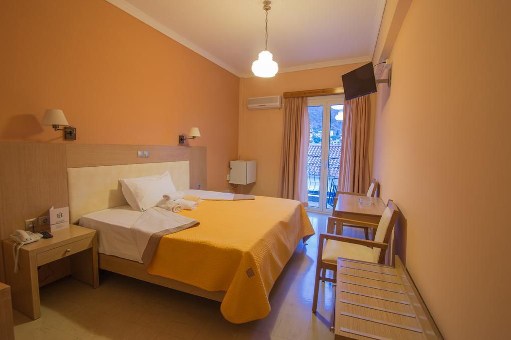 Hotel Idillion Vília Esterno foto